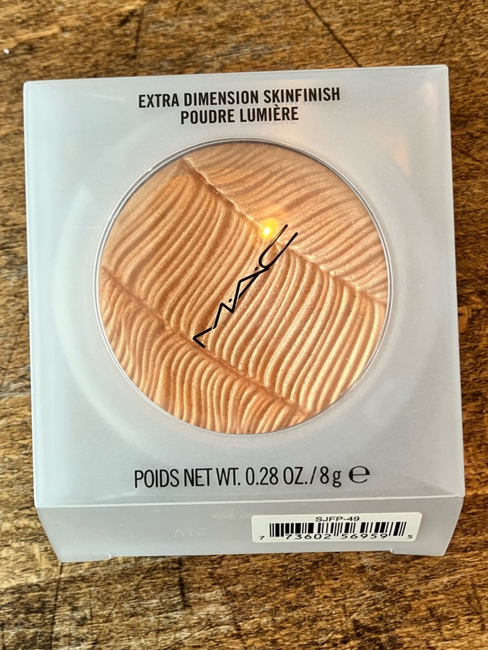 NIB new MAC Cosmetics extra dimension skin finish highlighter blush gold